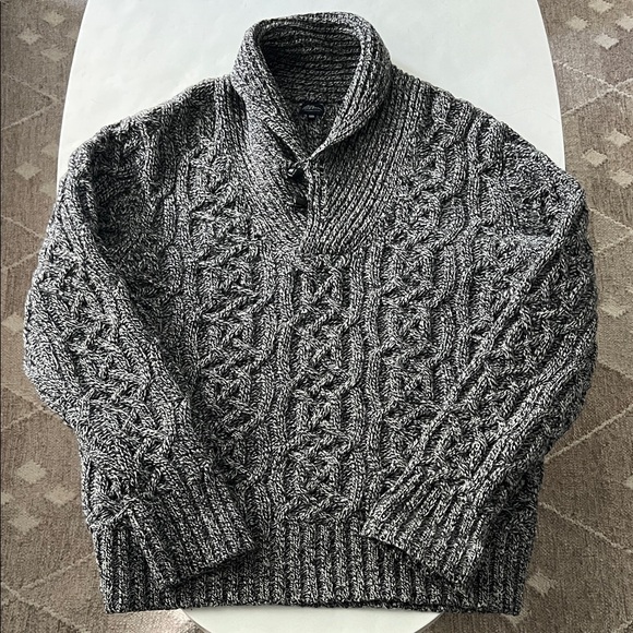 L.L. Bean Men 100% Shetland Wool Heavy Cable Knit Shawl Collar Sweater Gray XXL - Picture 2 of 9